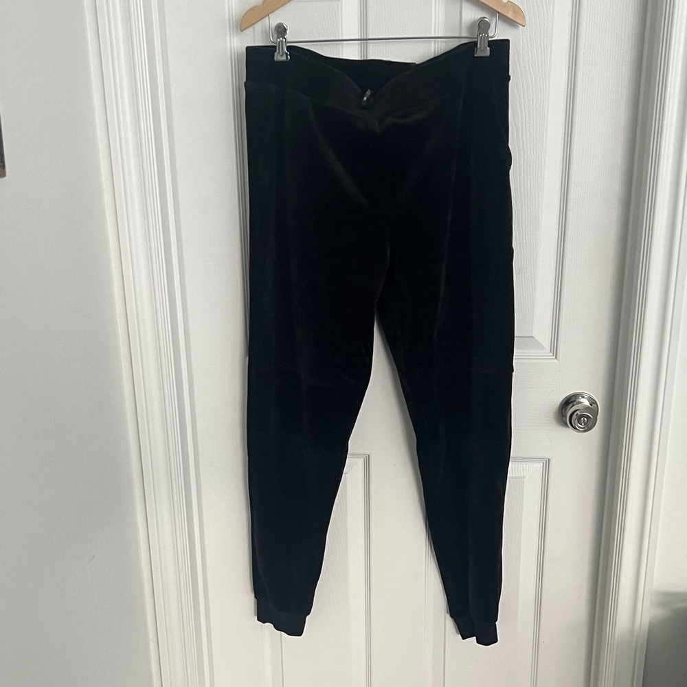 Joe's Jeans Black Velvet Lounge Pants